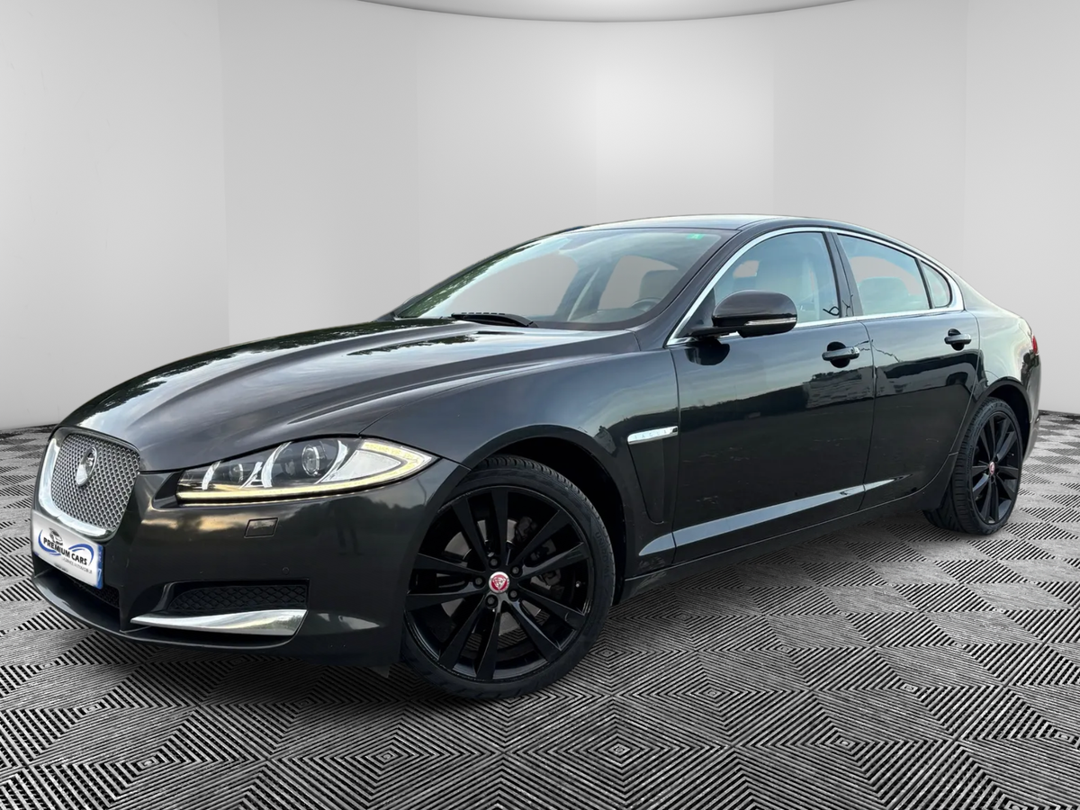 Jaguar XF