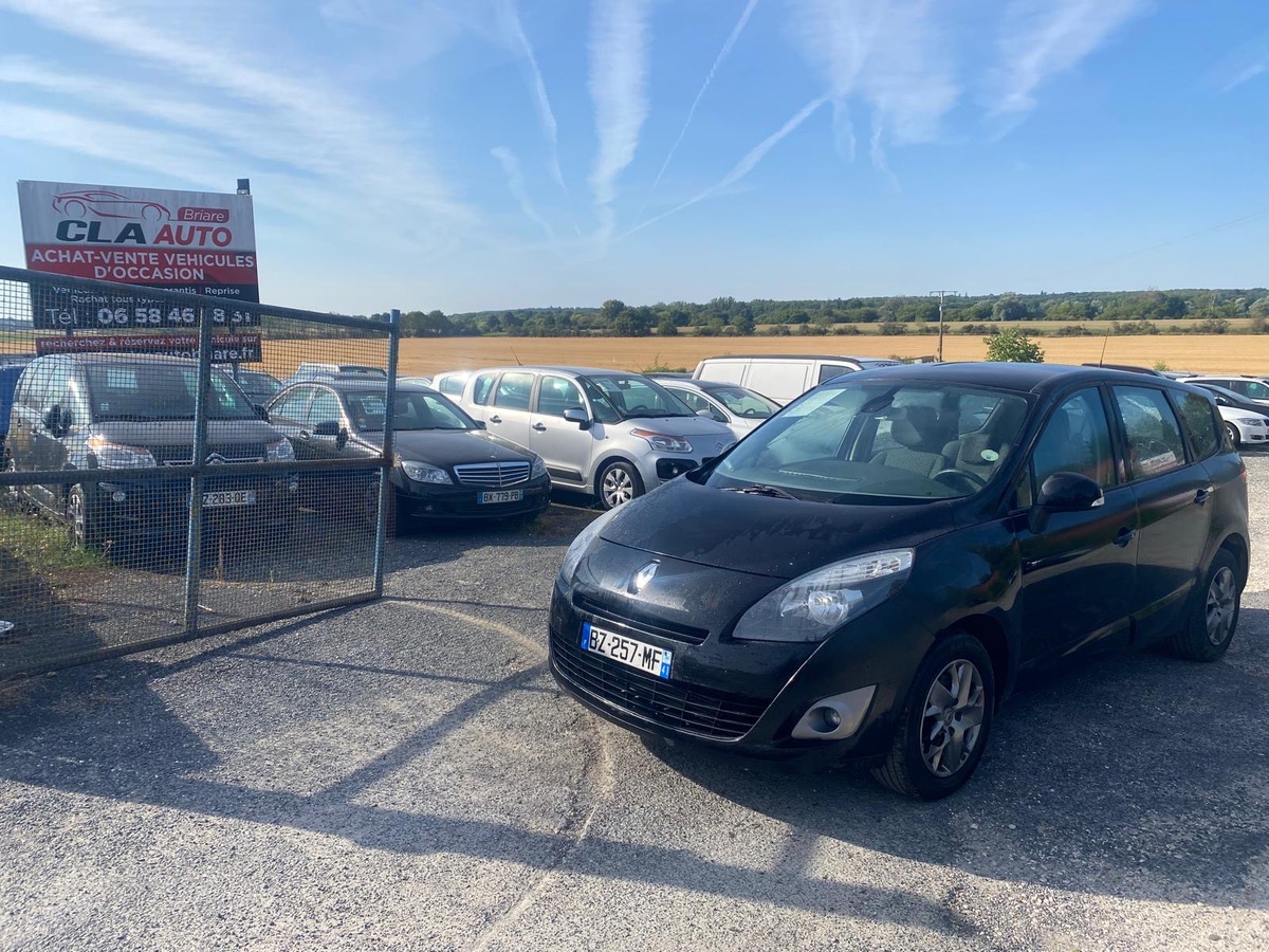 RENAULT Grand Scenic 1.5 dci 110cv 7 places 242175km