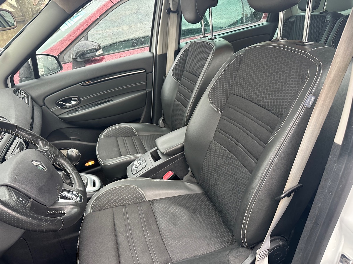 RENAULT Scenic III 1.5 DCI 110 CV BOSE ÉDITION 1er mains