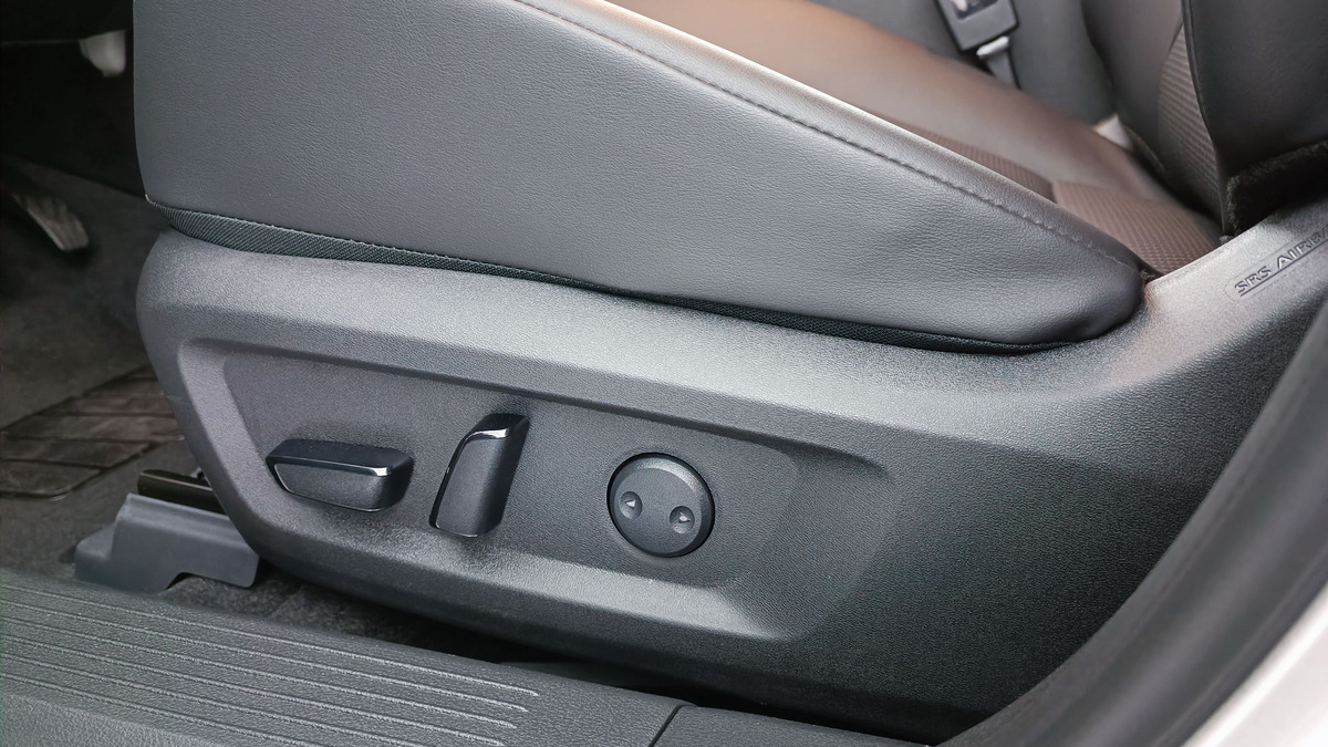 Nissan NISSAN X TRAIL e-Power 204 chevaux N-Trek | Jantes alliage 18" N-TREK | PLUSIEURS COLORIS
