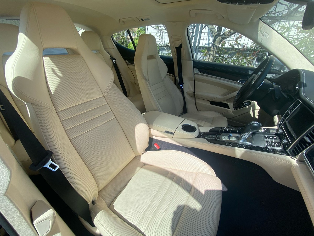 Porsche Panamera 4s