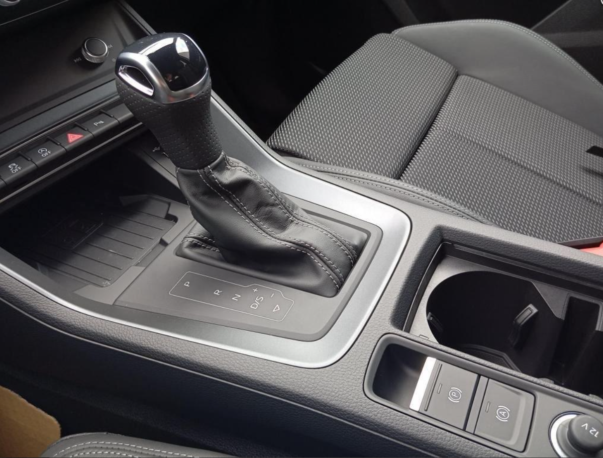 Audi Q3 35 TDI 150 CH S TRONIC 7 S LINE | Plusieurs coloris disponible