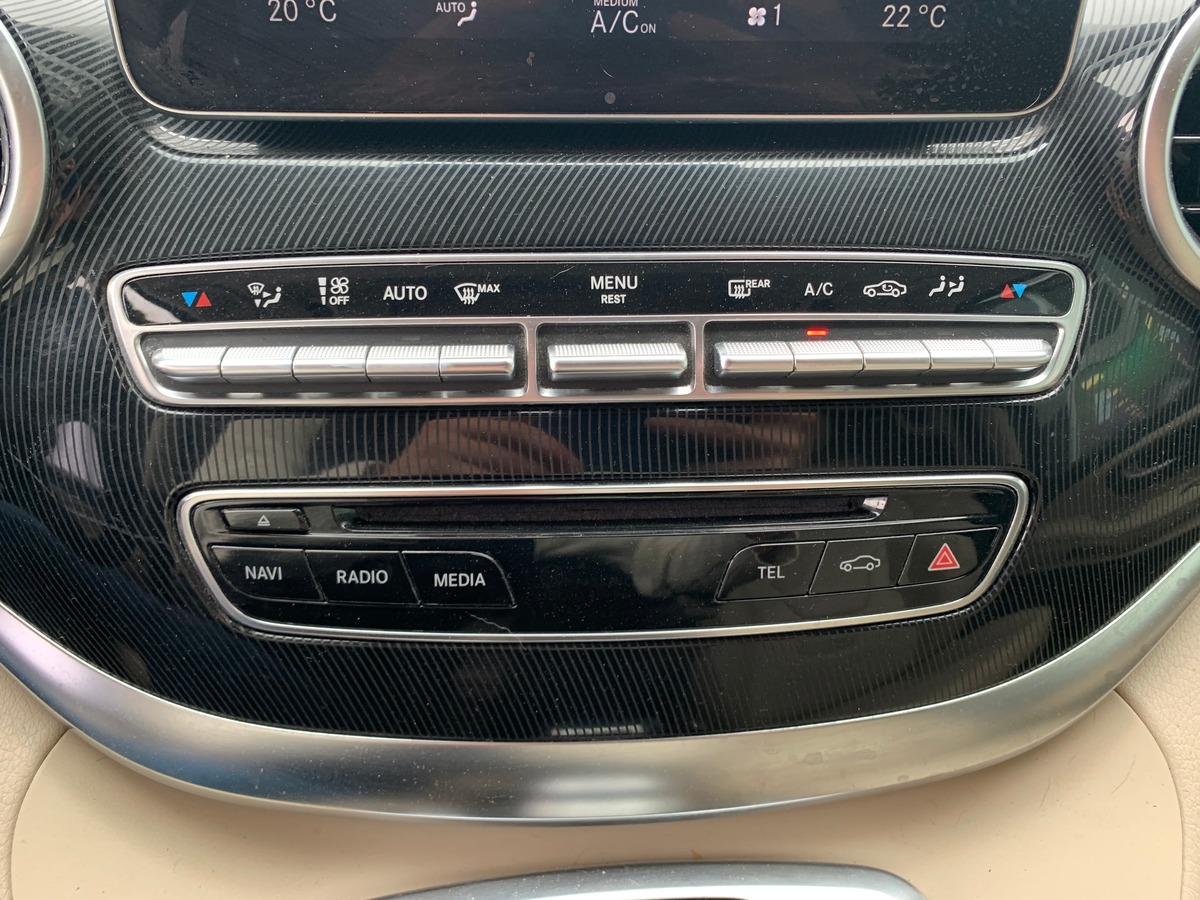 Mercedes-Benz Classe V 190 ch | Attelage | Caméra de recul | Avertisseur angles morts | 6 Places