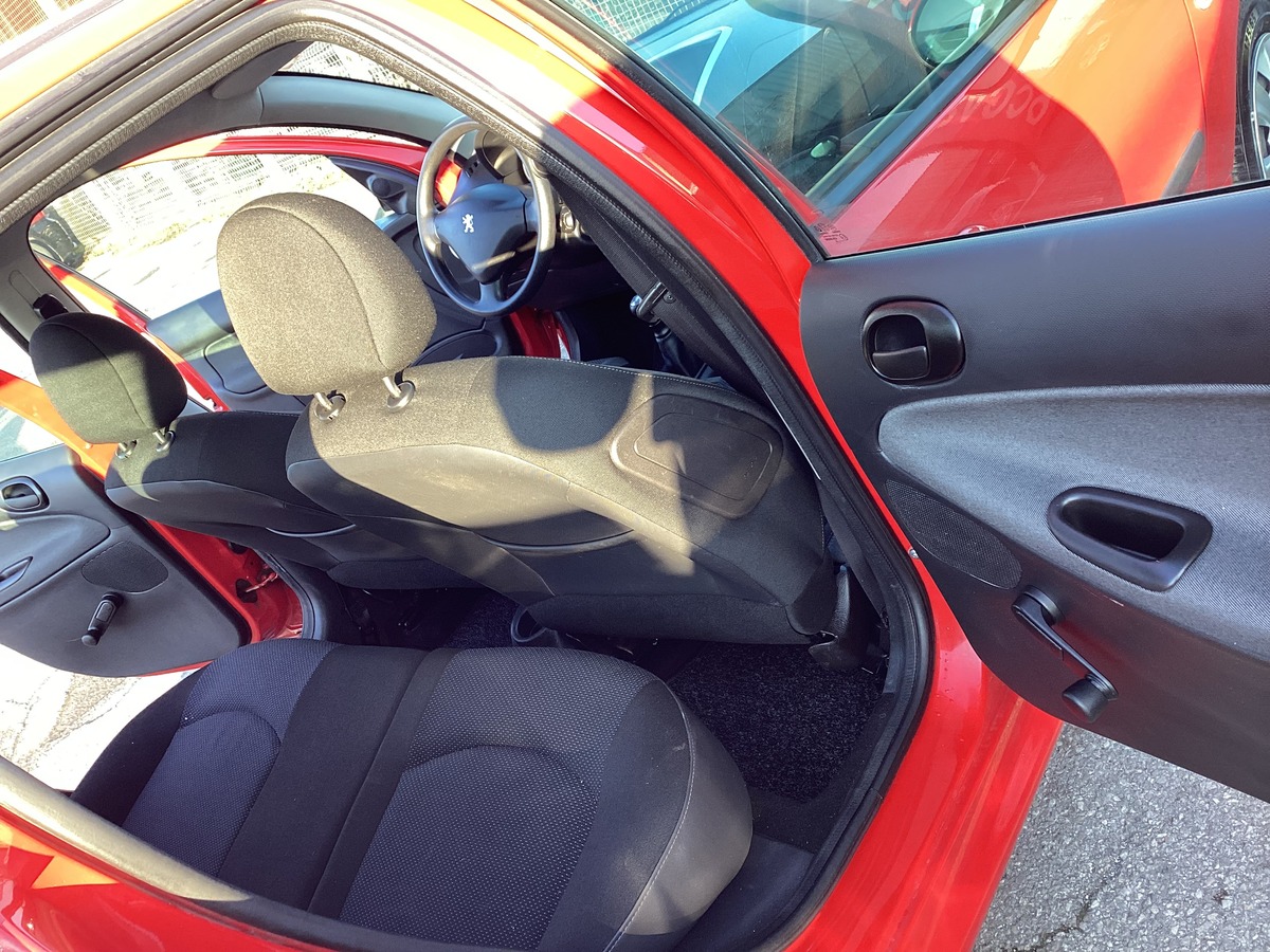 Peugeot 206 + 1.4 Urban
