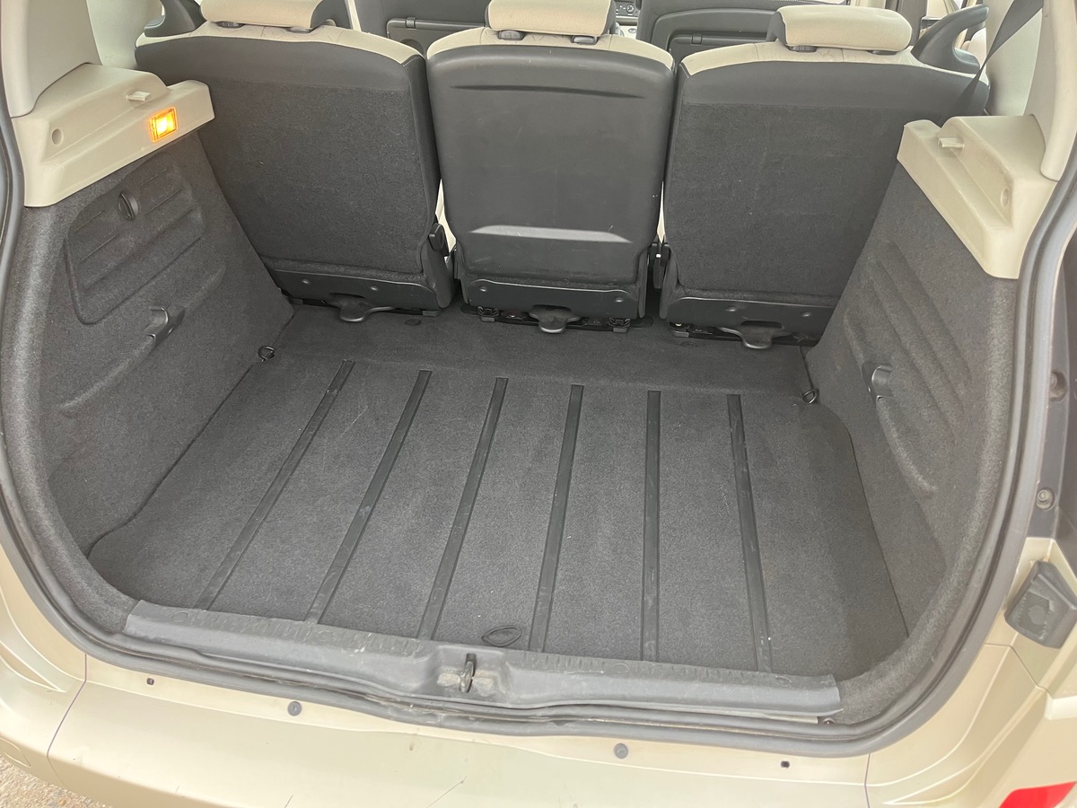 RENAULT Scenic 1.5 dci 129511km
