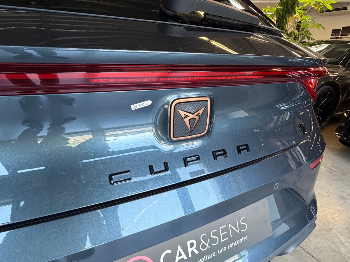 Cupra Leon 1.4 e-Hybrid 245ch VZ / Sièges chauffants / Mode de conduite / Apple CarPlay
