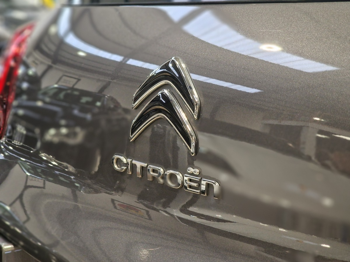 Citroën C3 III 1.5 BLUEHDI 102CH FINITION GRAPHIC B