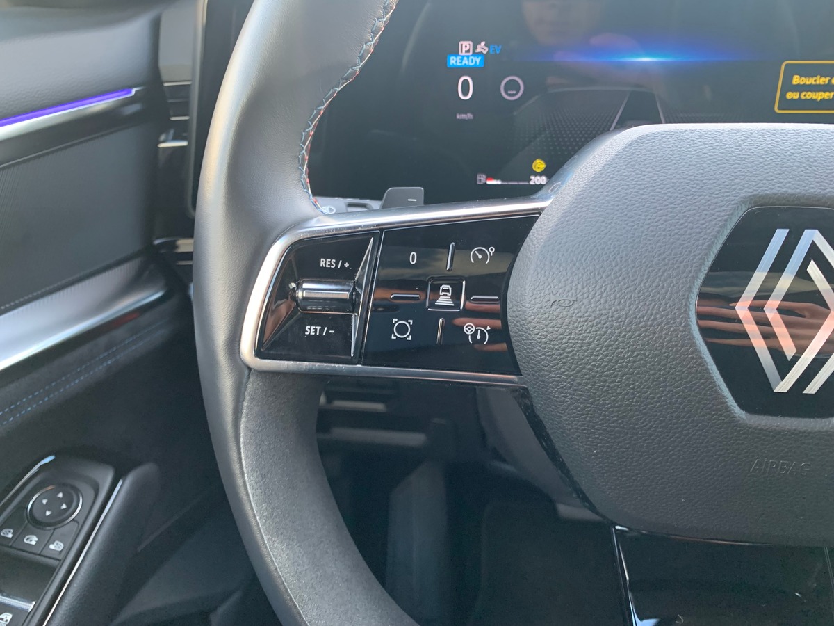 RENAULT Espace 200 | E-TECH | Esprit Alpine | 7 Places | Caméra de recul | Pack Advanced Driving