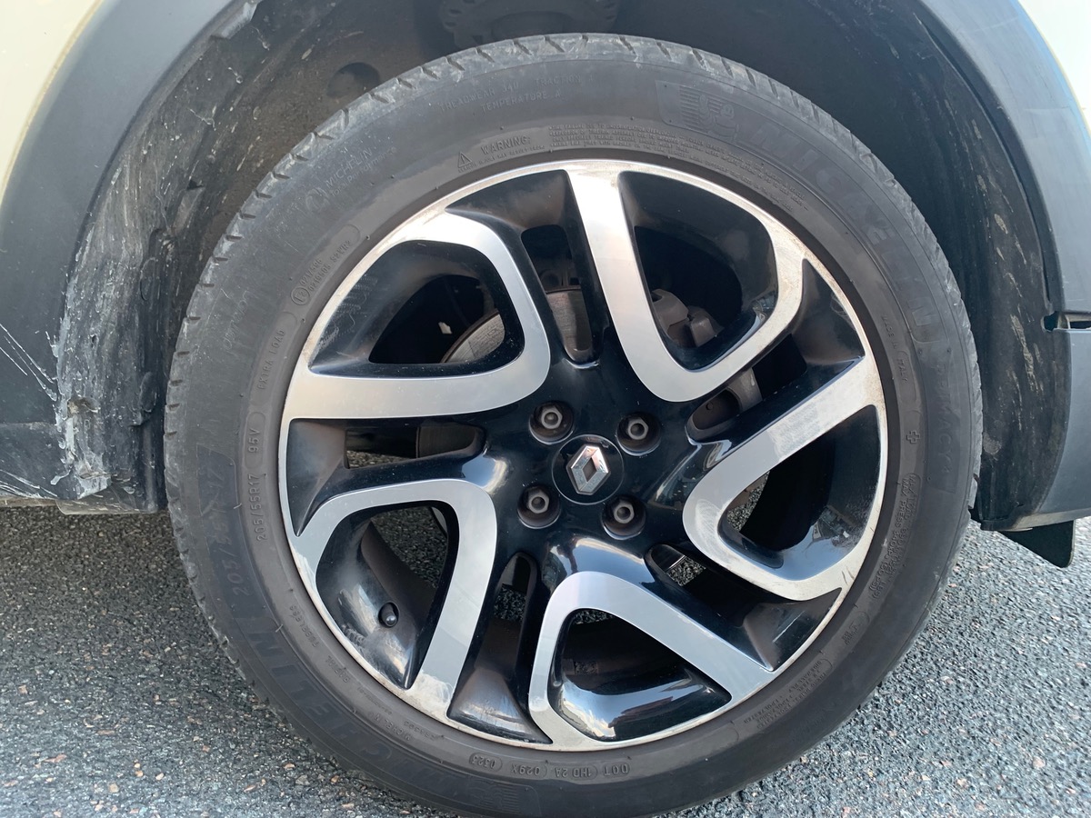 RENAULT Captur 120 ch | WAVE | GPS | Caméra recul | Système d'accès, démarrage sans clé | Bluetooth
