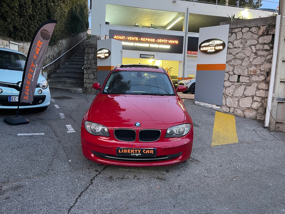 Bmw Série 1 116 i 122 CV / KM réel / Toit Ouvrant / Clim / sièges Chauffants / Radar