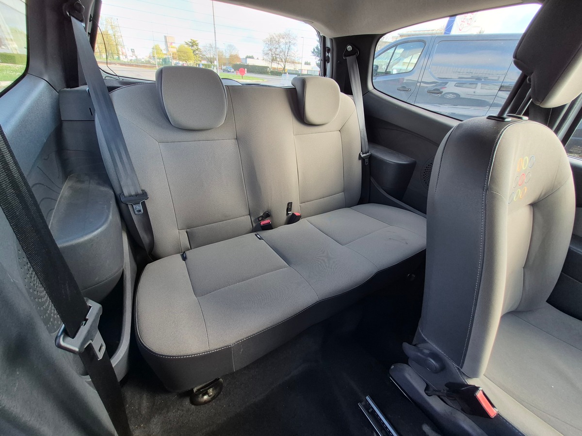 RENAULT Twingo II 1.2 16V LEV ACCESS