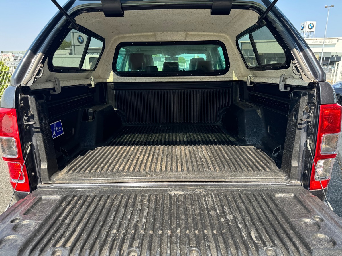 Ford Ranger 200 chevaux | Limited | Double Cabine | 5 places | GPS | Régulateur vitesse | Hard Top
