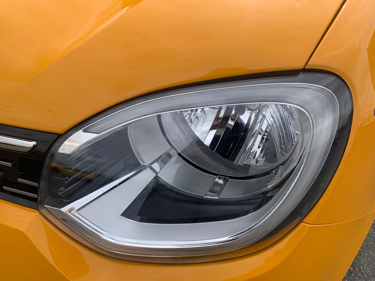 RENAULT Twingo 75 ch | INTENS | 1iére main | Ecran tactile | Radar arriére | Entretien constructeur