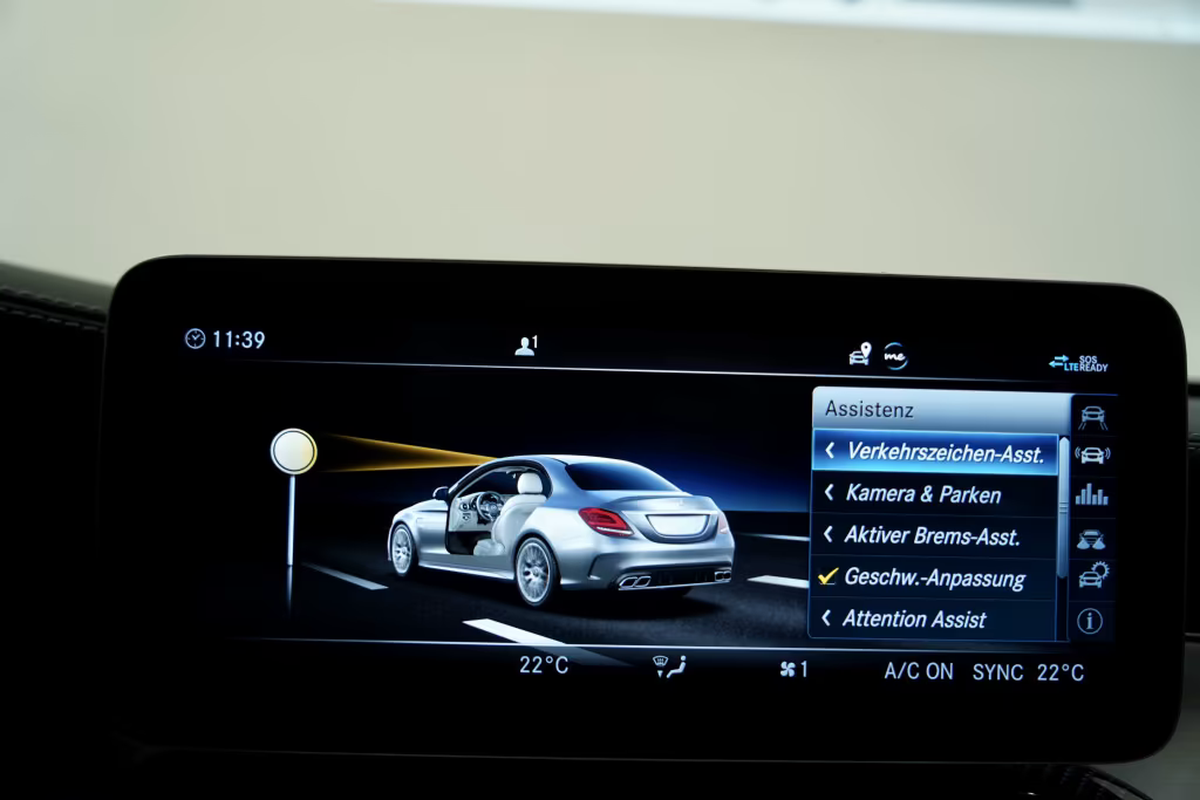 Mercedes-Benz Classe C Berline 63 AMG 476ch Speedshift MCT/Garantie 04-2026/VO Allemand/Malus 6400e