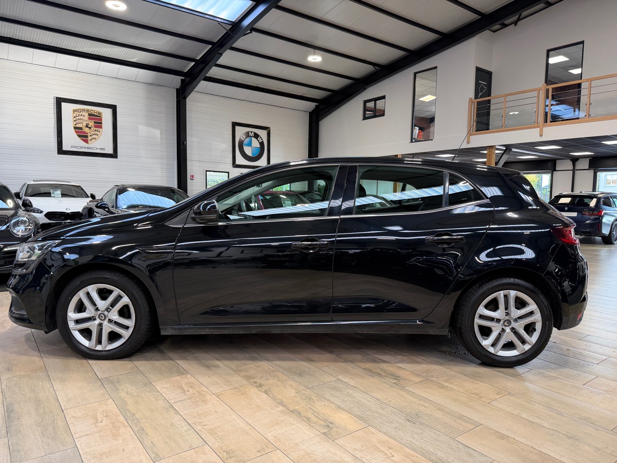 RENAULT Megane IV Blue DCI 115 cv EDC Business