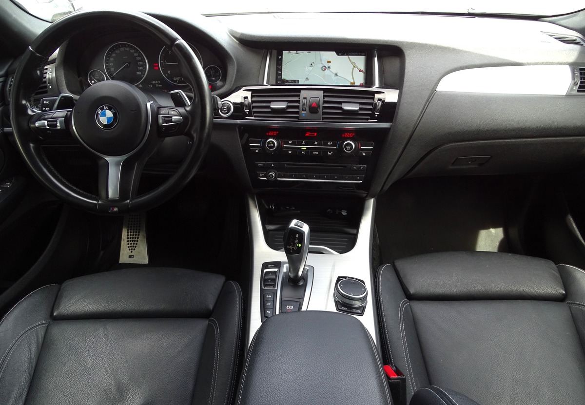 Bmw X4 II (F26) XDRIVE20D 190 Ch M SPORT BVA8 / Caméra 360° / Sièges chauffants / Pack Black / Leds