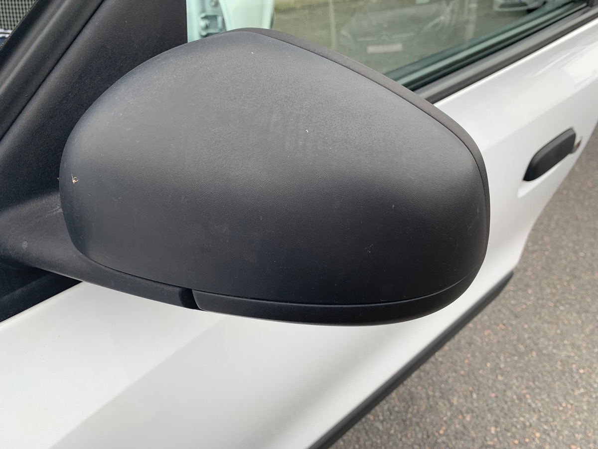 RENAULT Twingo LIFE | Radio Connect R&Go + support téléphone | Limiteur de vitesse.