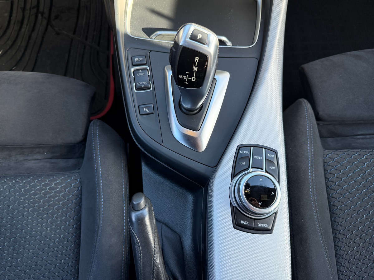 Bmw Série 1 118D 150CV - Version M SPORT - Historique constructeur