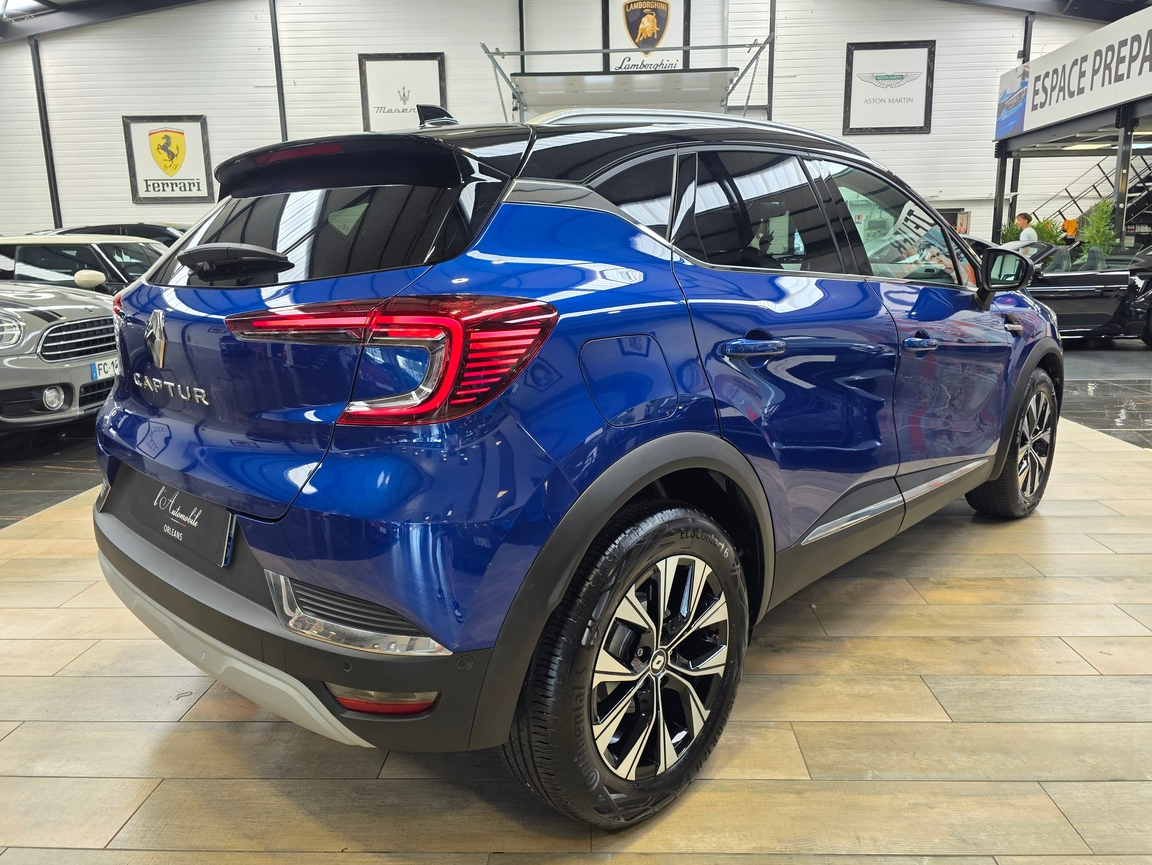 RENAULT Captur II 1.3 MILD HYBRID 140 EVOLUTION EDC // 5500KMS / CAMERA A