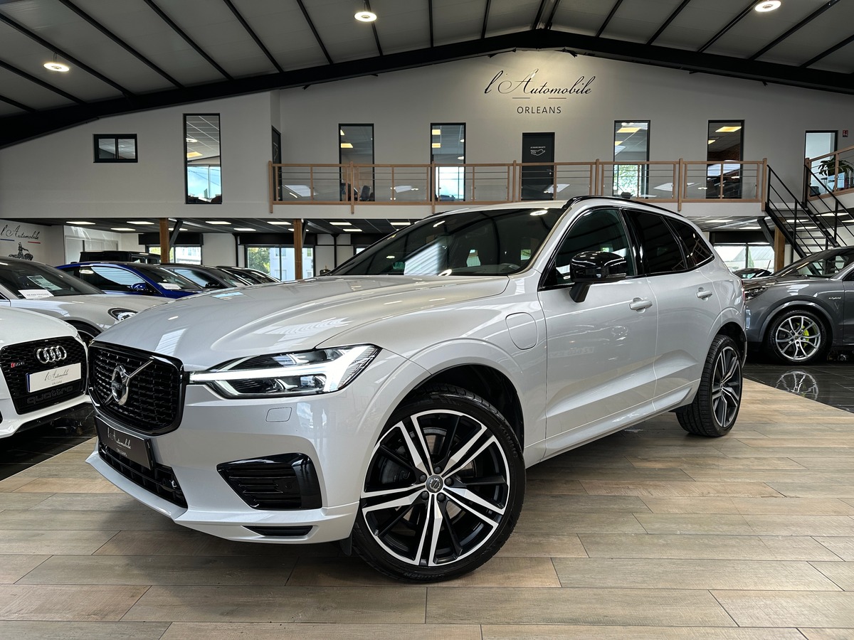 Volvo XC60 T8 R-Design 303 ch + 87 AWD Geartronic 8 / Attelage / Toit Ouvrant / Hifi HK