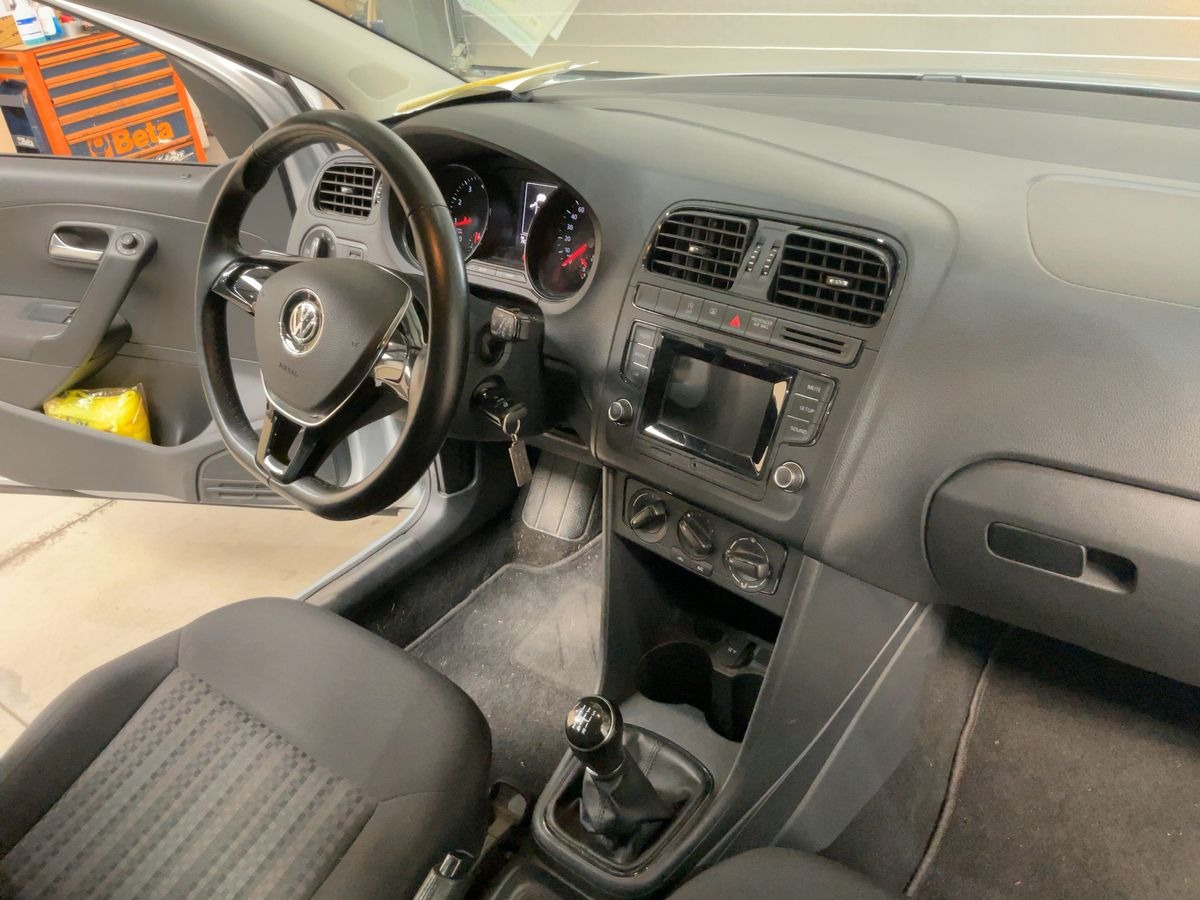 Volkswagen Polo 1.0i 75 Trendline