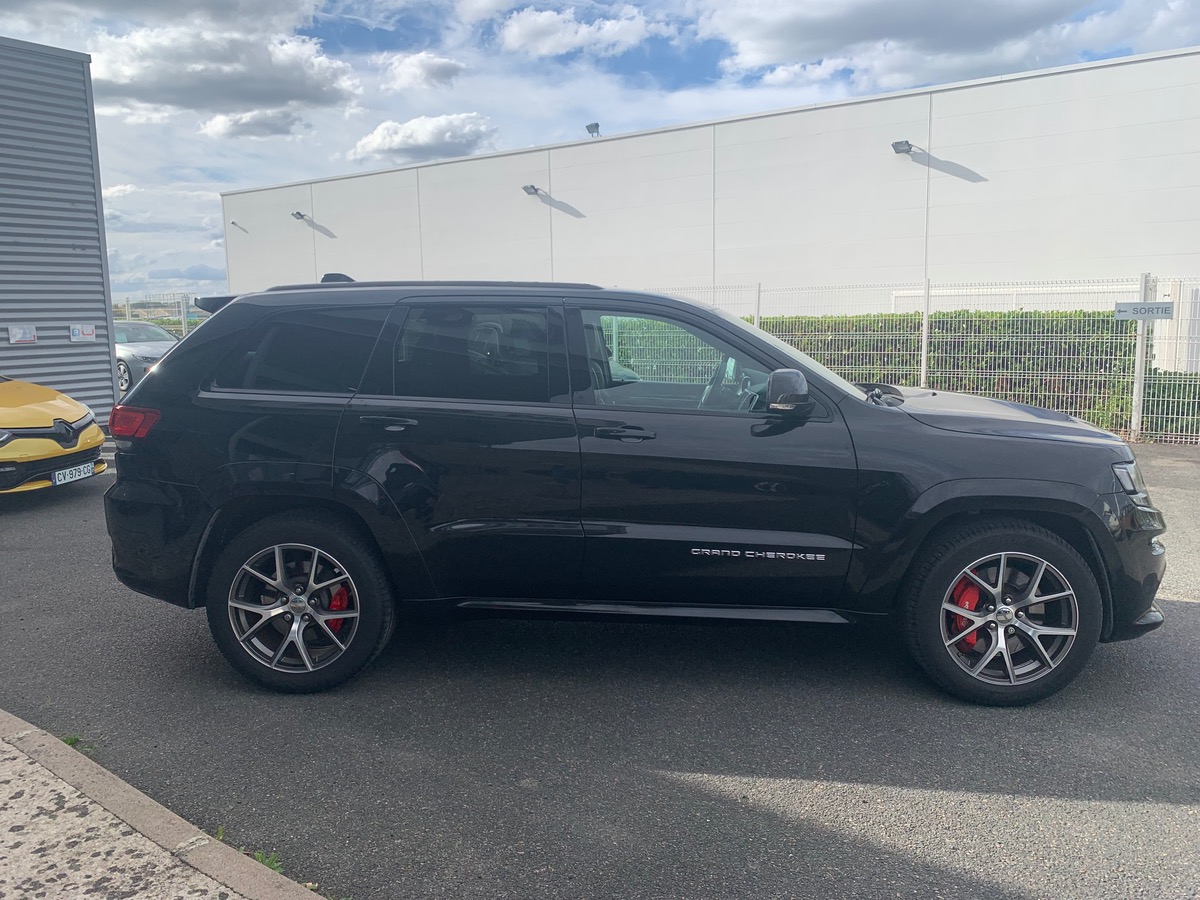 Jeep Grand Cherokee 468 ch | SRT | Attelage amovible | GPS | Caméra de recul