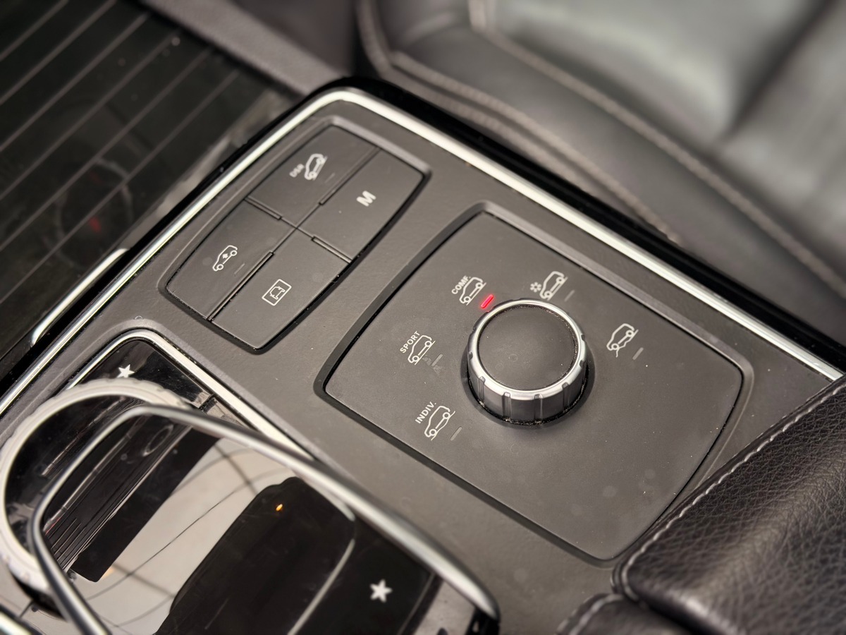 Mercedes-Benz Classe GLE PACK AMG FASCINATION (W166) 350 d 3.0 d V6 4MATIC 9G-TRONIC 258 cv