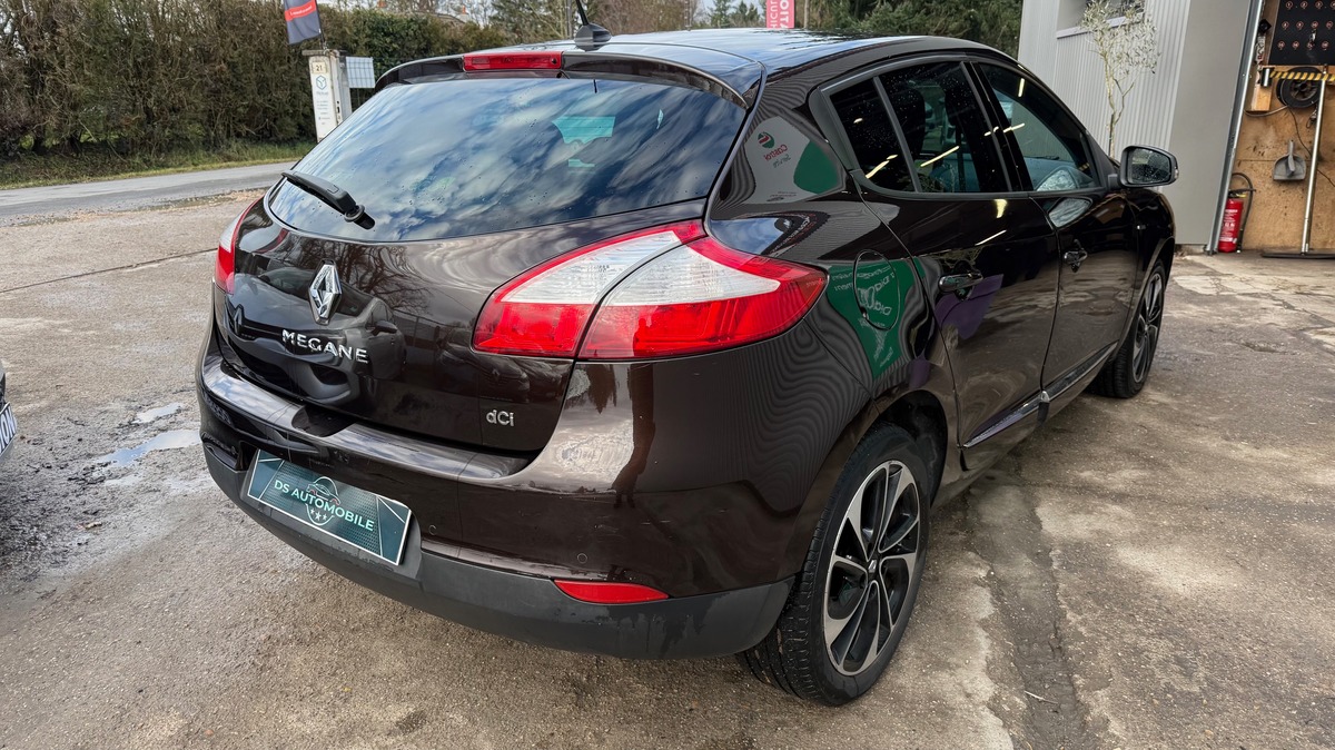 RENAULT Megane III 3 dci 1.6 130 Chx BOSE 162 000 Kms
