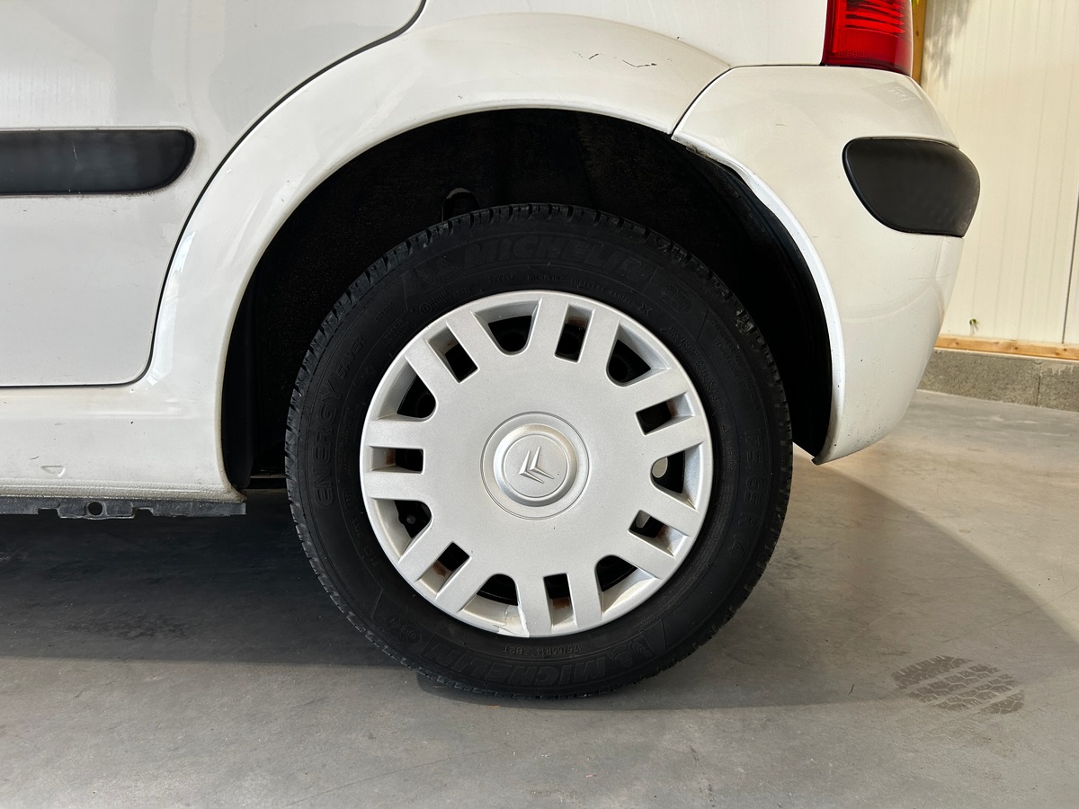 Citroën C3 1.4i 75 cv / 1ERE MAIN / VIDANGE ET DISTRIBUTION NEUVE / GARANTIE