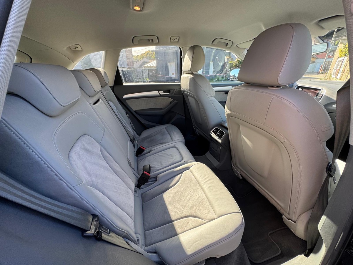 Audi Q5 2.0 TDI QUATTRO 190cv - Suivi complet - Attelage -Garantie