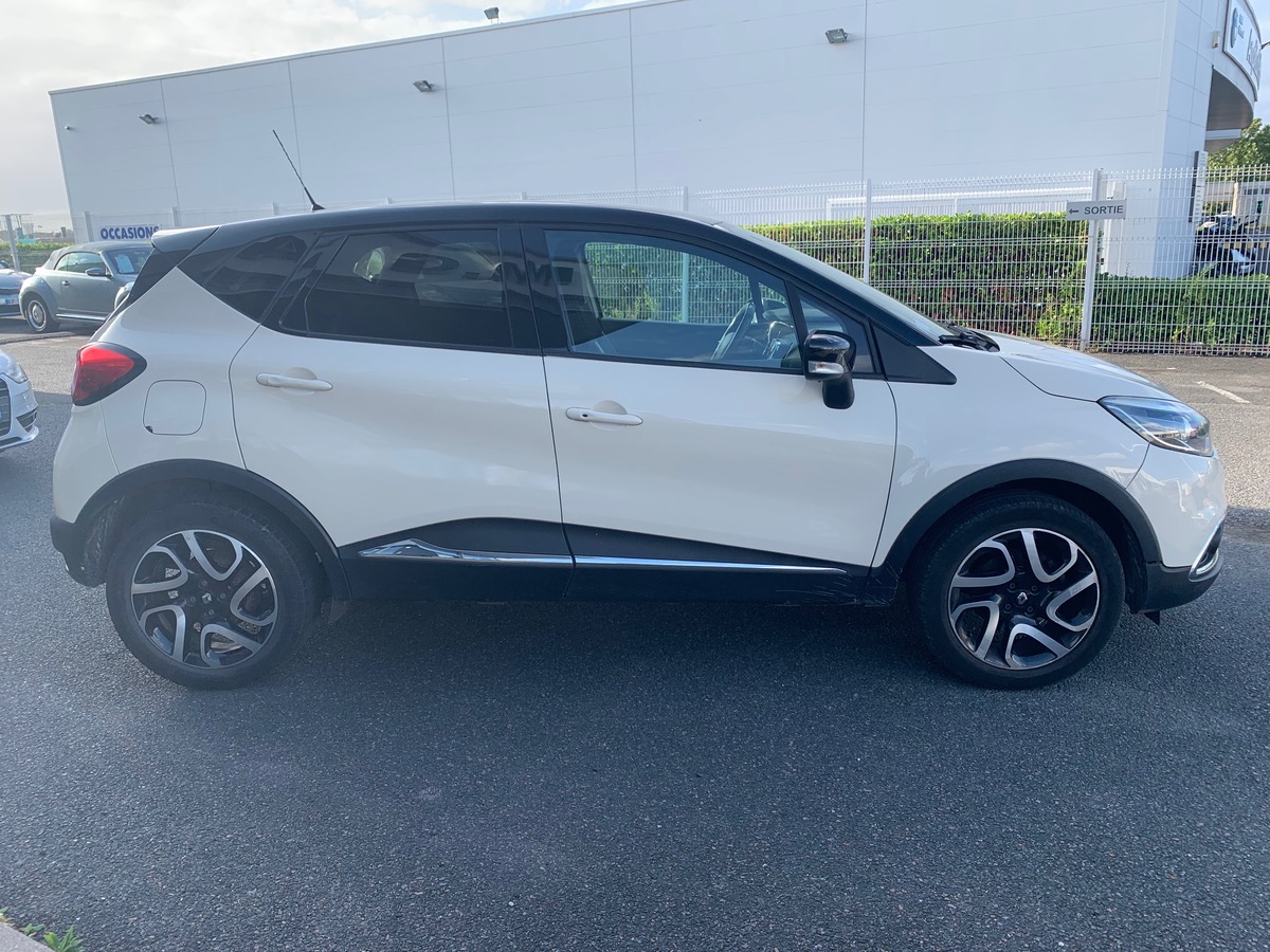 RENAULT Captur 120 ch | WAVE | GPS | Caméra recul | Système d'accès, démarrage sans clé | Bluetooth