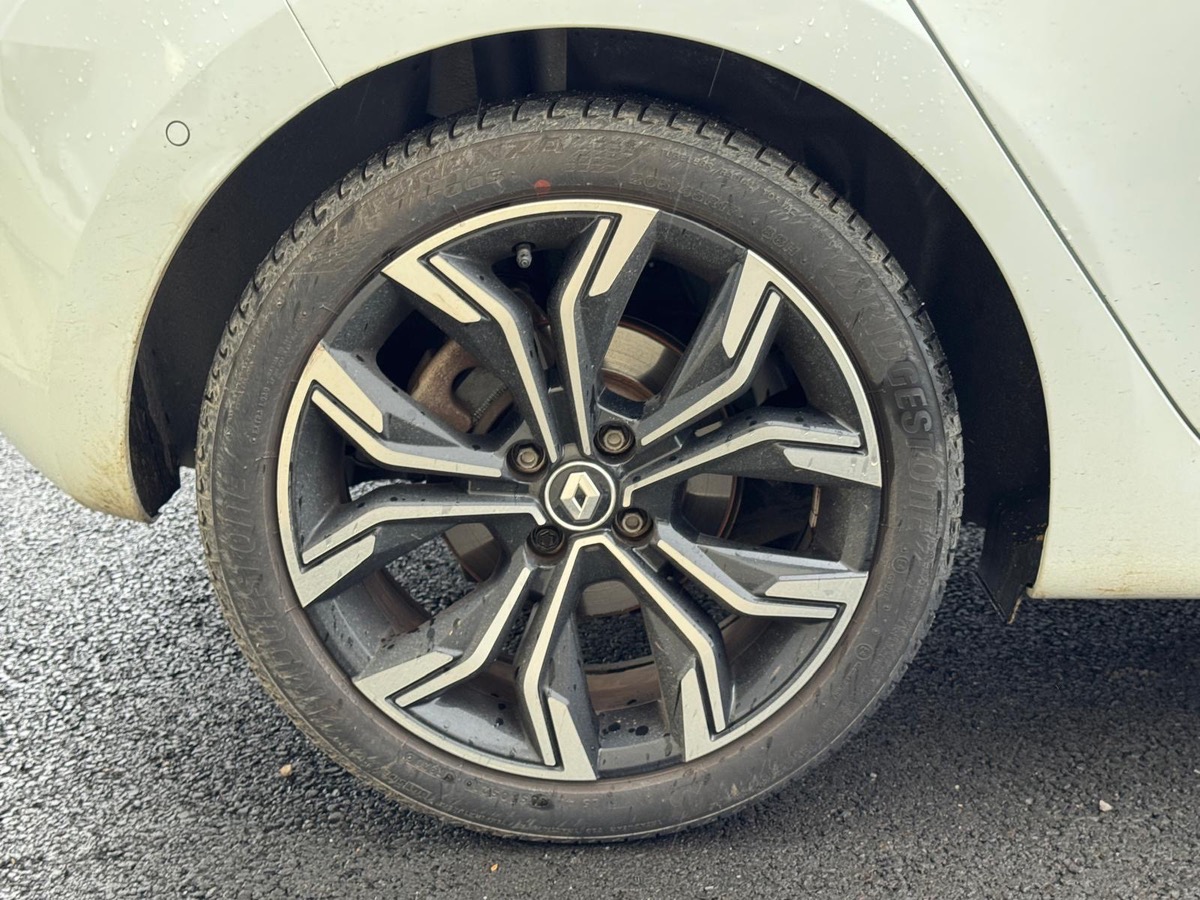 RENAULT Clio V TCE 90 INTENS BVM