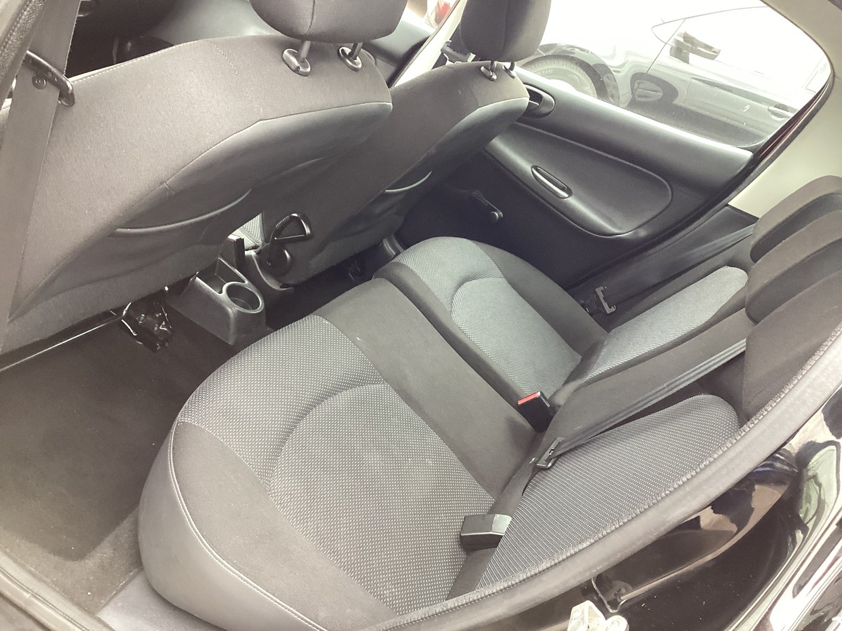 Peugeot 206 + 1.4 HDI Basis