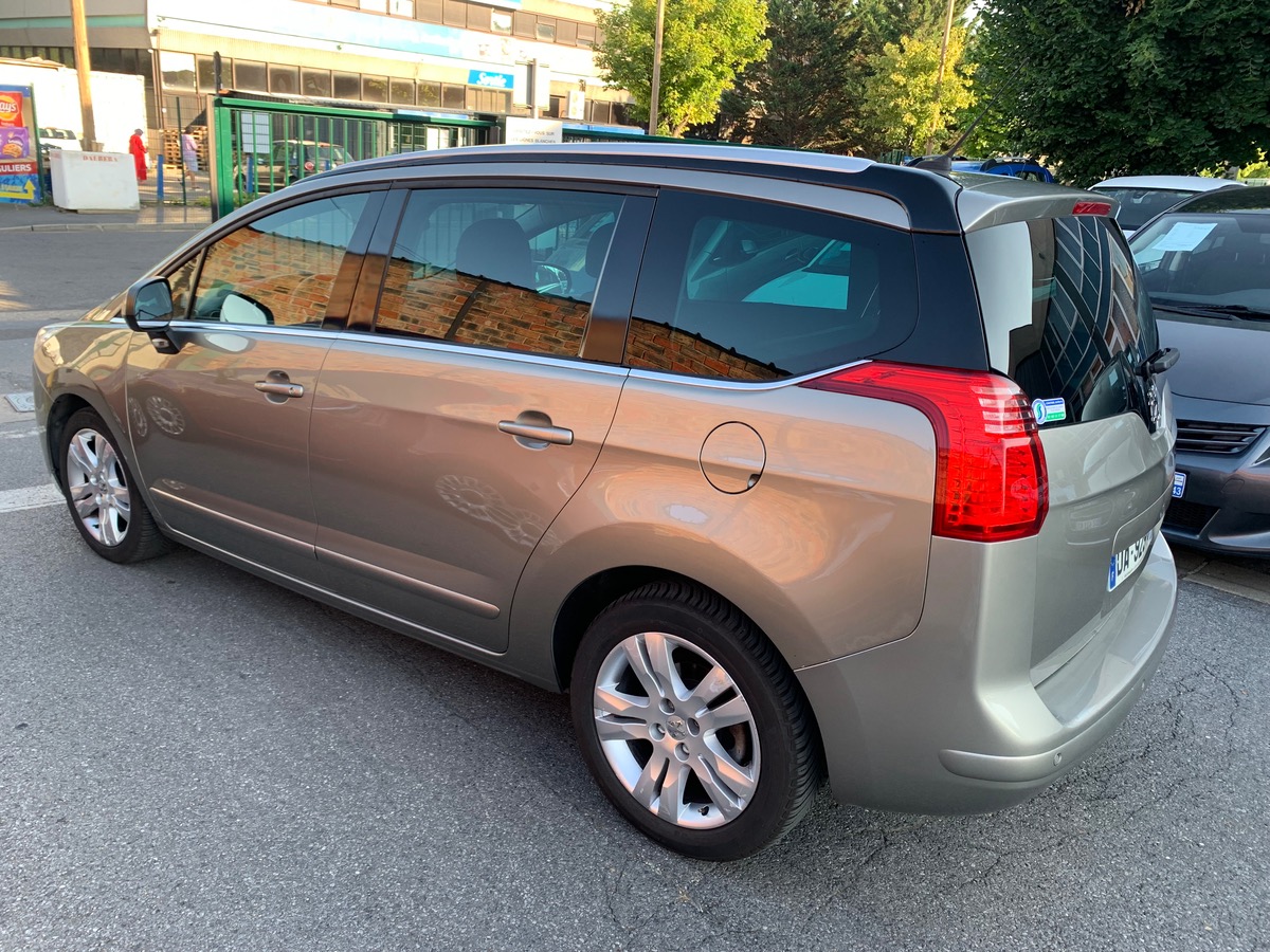 Peugeot 5008 1.6 e-HDI 115 CV allure 4XCB
