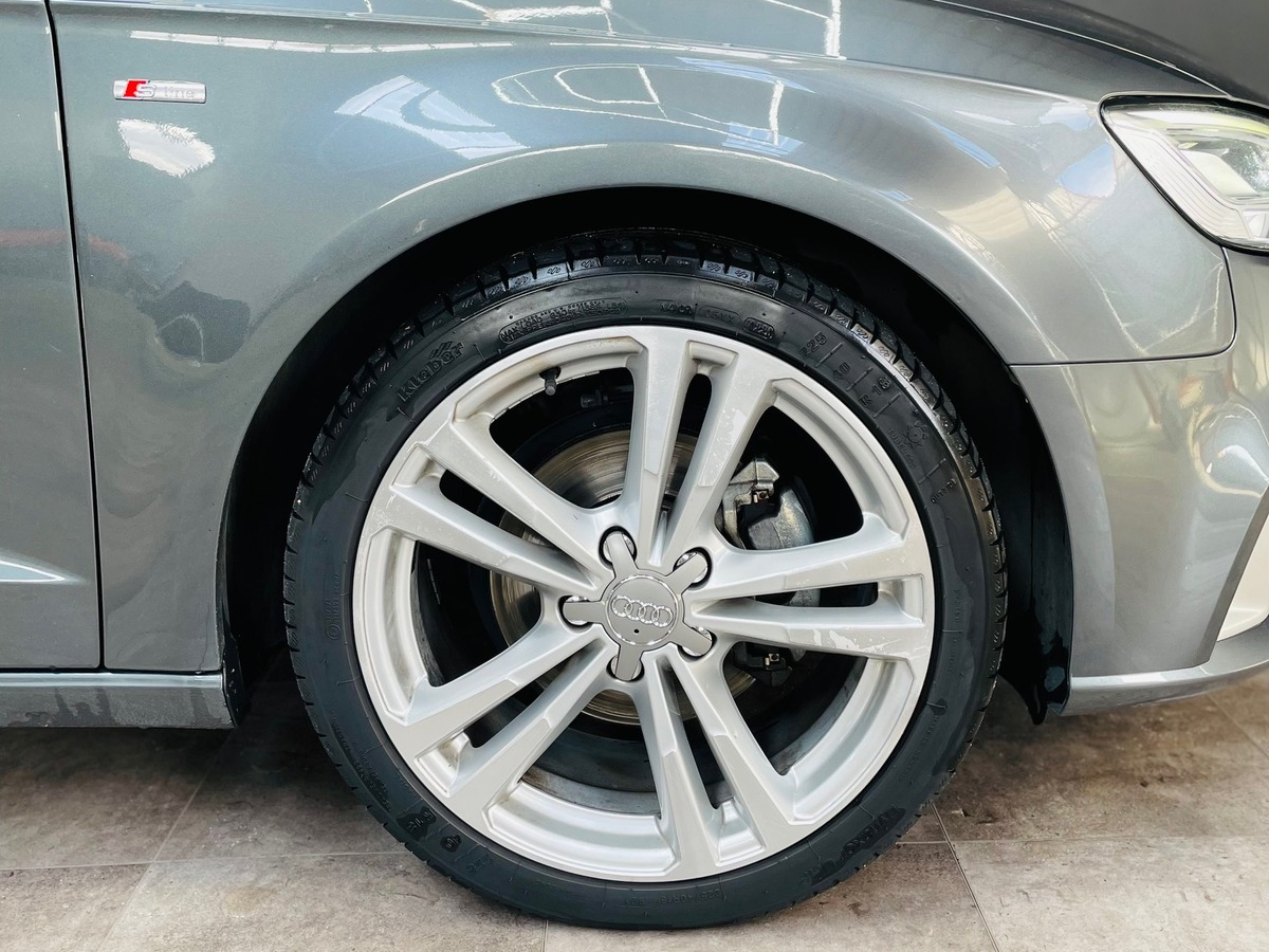 Audi A3 35 TFSI 150ch S Line S Tronic Sportback - Garantie 12 mois ✅