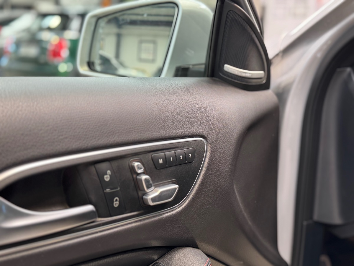 Mercedes Benz GLA PHASE 2 200 7-G DCT FASCINATION AMG 160CV TO/HARMAN KARDON/360° SUIVIT COMPLET