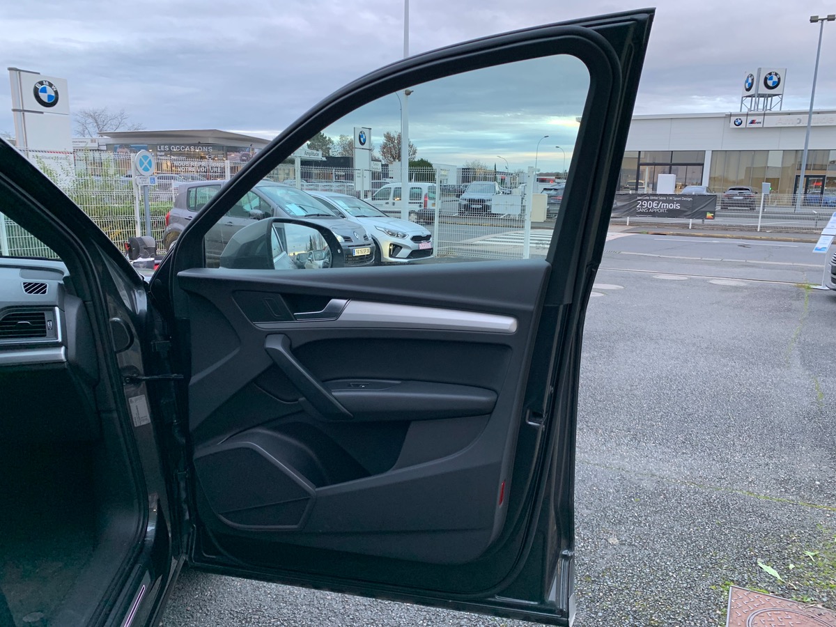 Audi Q5 190 ch | S-line | Virtual Cockpit | Caméra de recul | Coffre électrique | Attelage