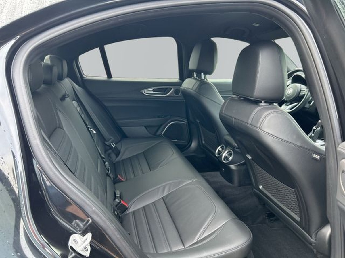 Alfa Romeo Giulia 2.0 TB 280ch Veloce Q4 AT8