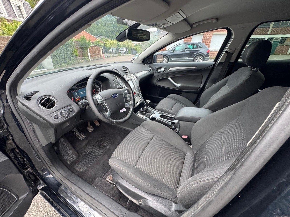 Ford Mondeo 1.8 TDCI 125cv Titanium - Garantie
