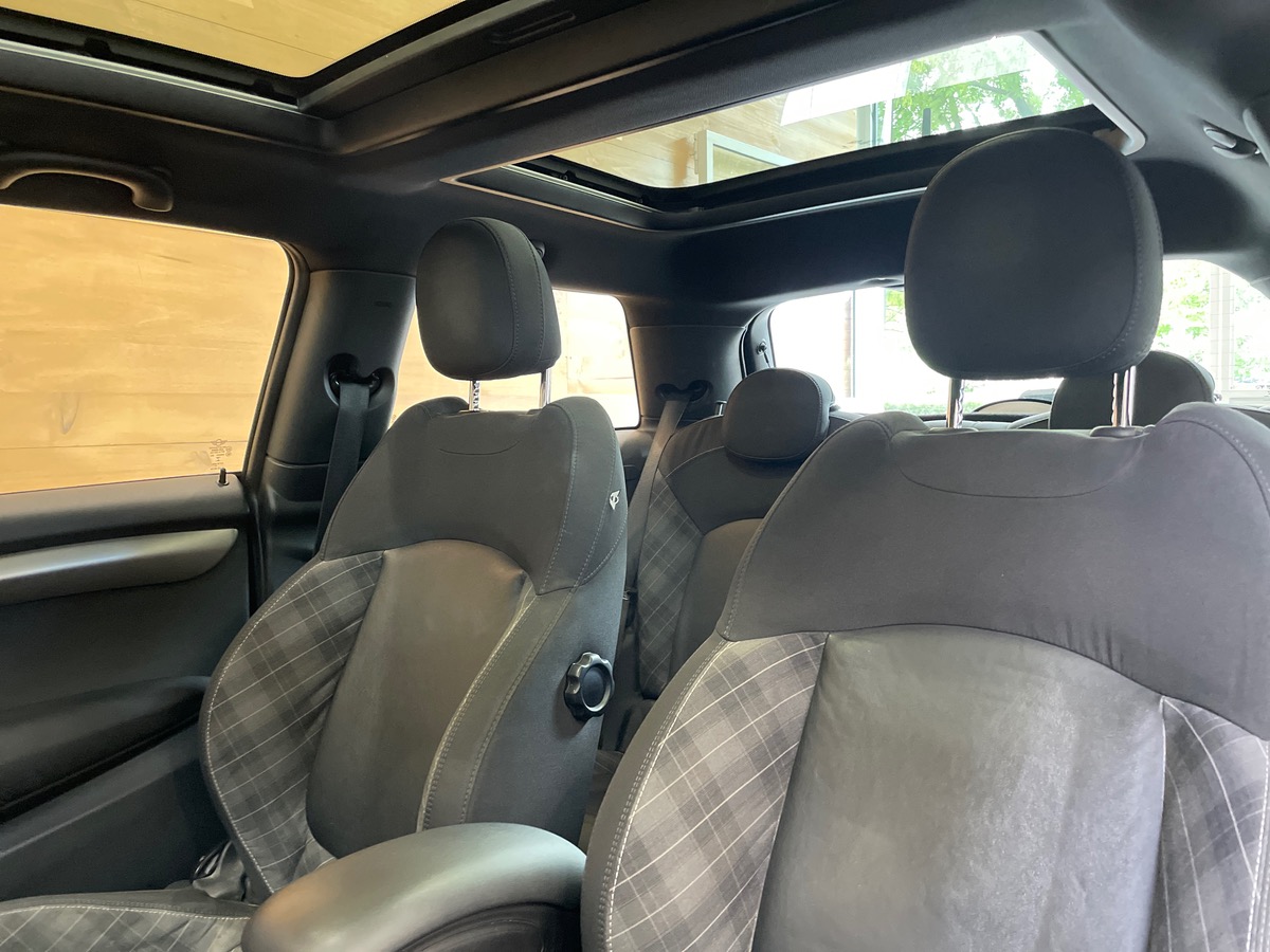 Mini Cooper HATCH Cooper D 116 Pack chilli