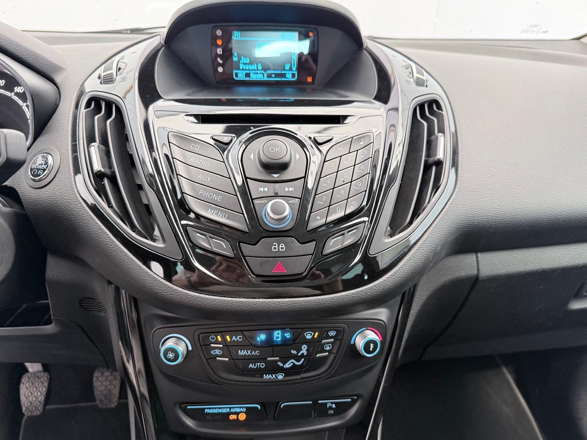 Ford B-max 1.6 TDCI 95  Titanium Première main