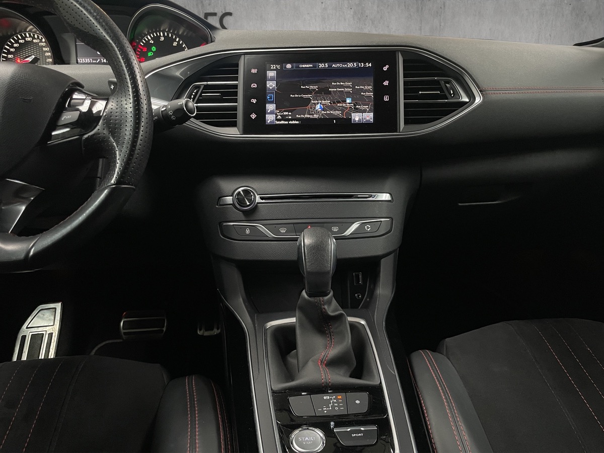 Peugeot 308 - (II) 2.0L BLUEHDi EAT6 180CH - FINITION GT -  2EME MAIN - ENTRETIENS COMPLET