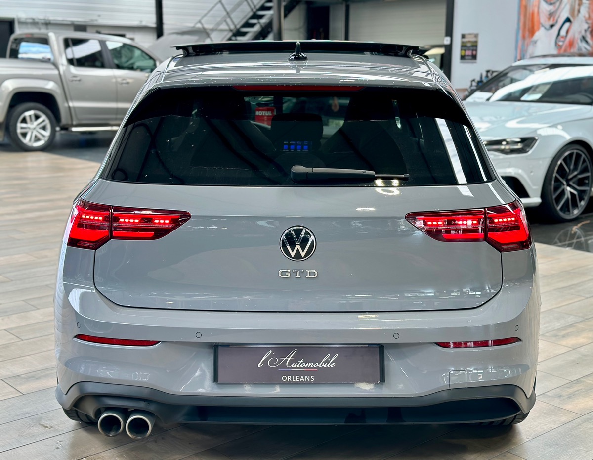 Volkswagen Golf 8 GTD 2.0 TDI 200 DSG7 Full Options g