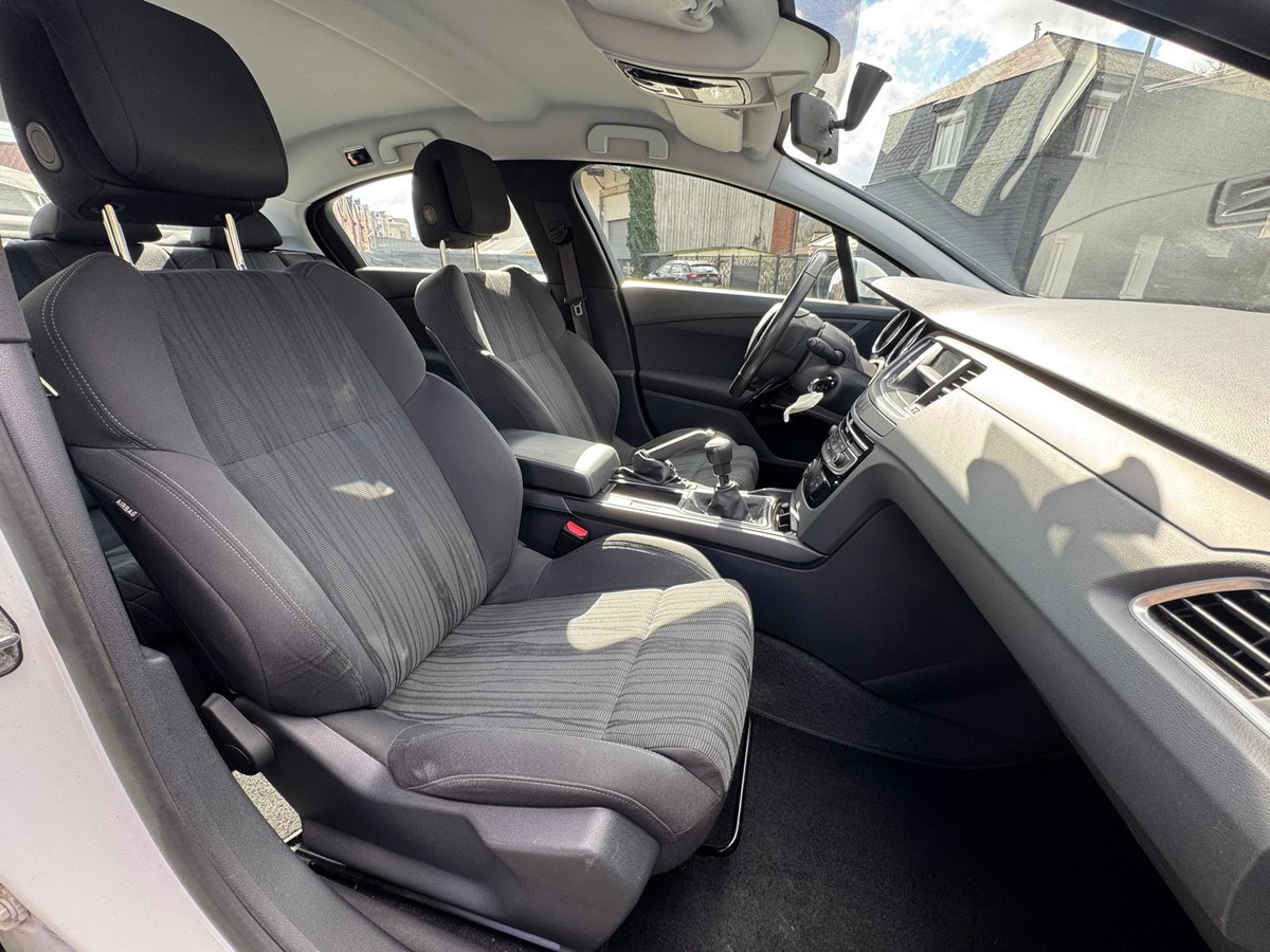 Peugeot 508 1.6 e-HDi 115 Access-Distribution neuve-Garantie