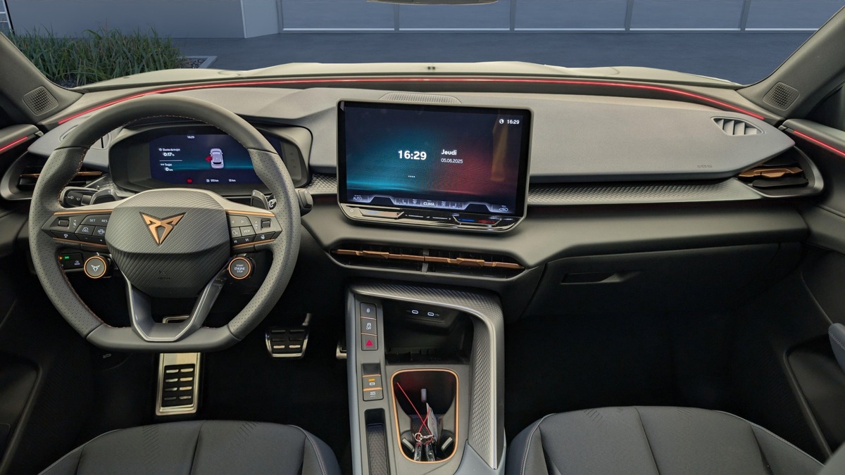 Cupra TERRAMAR E-HYBRID 1.5 eTSI Hybrid 150 ch DSG7 V