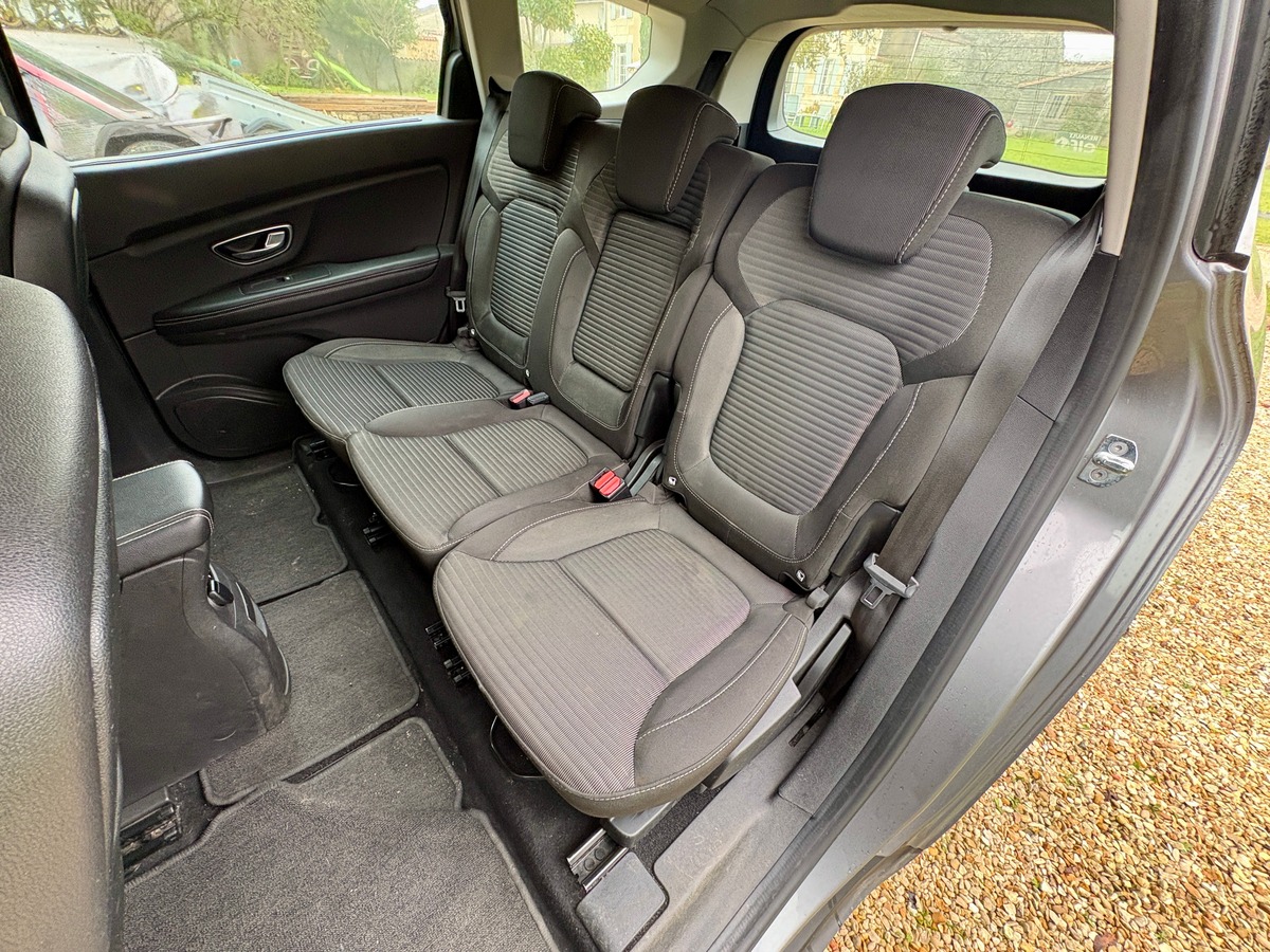 RENAULT Grand Scenic dci 110 ENERGY 7places