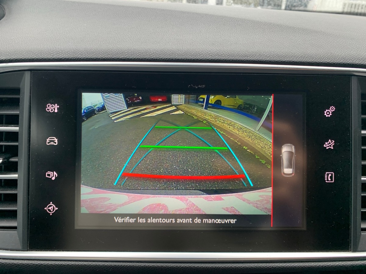 Peugeot 308 180 chevaux | GT | Toit panoramique | Caméra de recul | Régulateur de vitesse | GPS