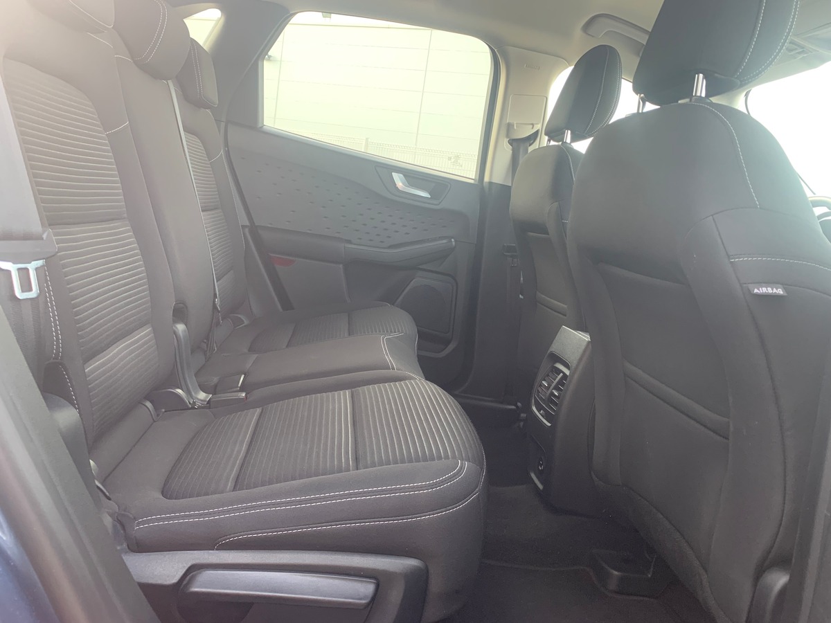 Ford Kuga 225 ch | 2.5 PHEV | Titanium | Apple car Play | Radar de stationnement avant et arriére