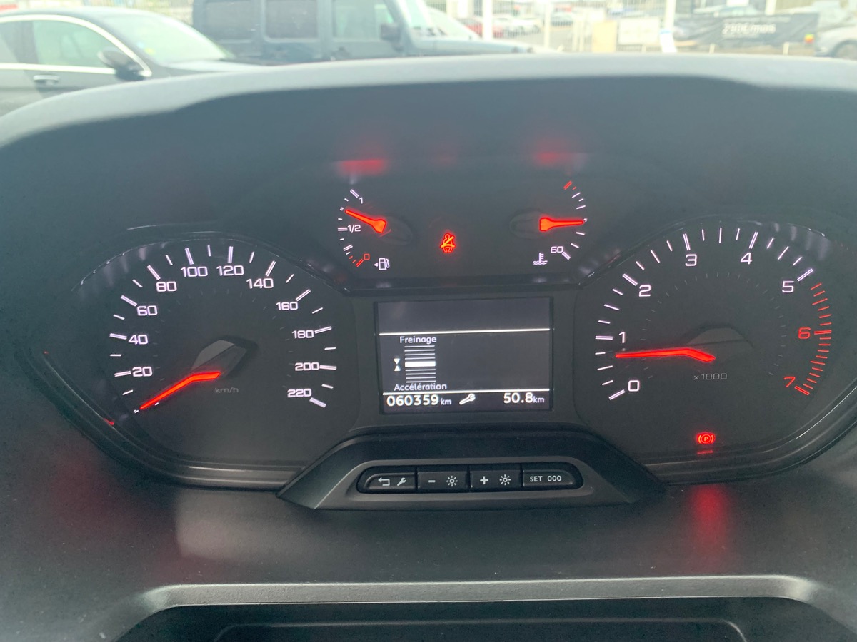 Peugeot Partner 102 ch | TVA Récupérable | GPS | Caméra de recul | Régulateur de vitesse