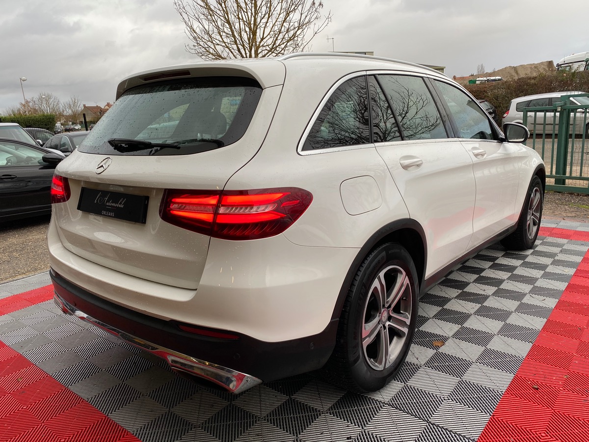 Mercedes-Benz Class GLC 250 EXECUTIVE 4Matic 9G 211CV uu